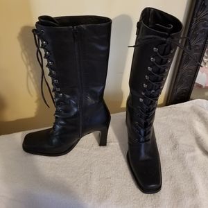 Women's boots